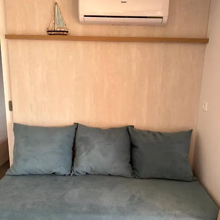Maura Premium Mobile Apartment