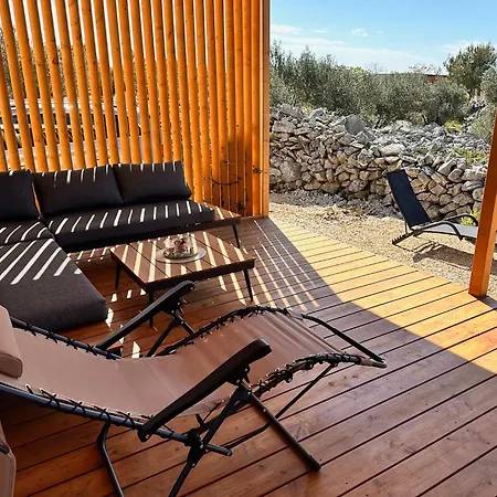 Maura Premium Mobile *